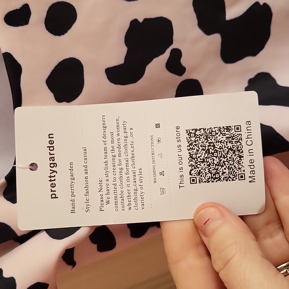 Pretty Garden Swim - Picture 5 of 6